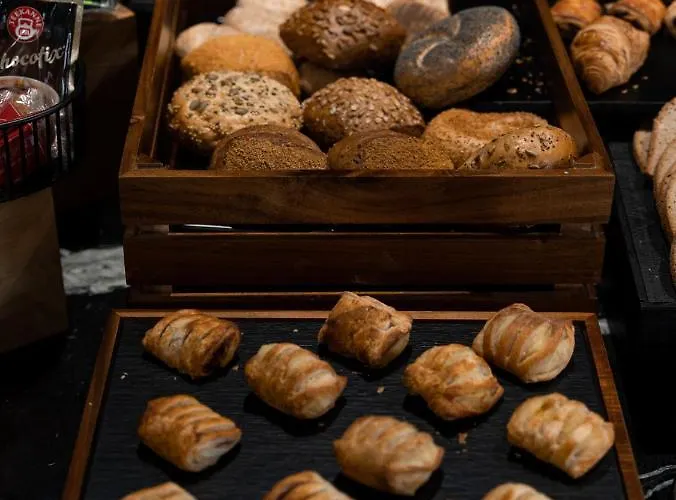 Unique Pearl 4* Dortmund