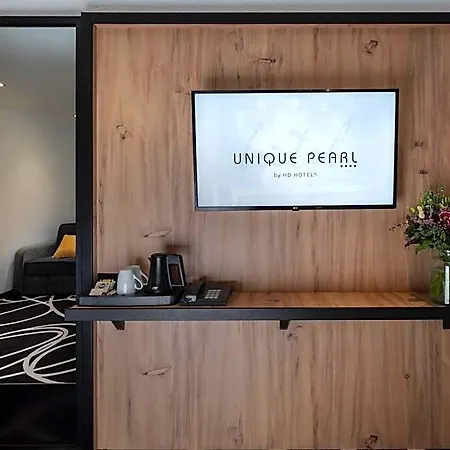 Unique Pearl 4*