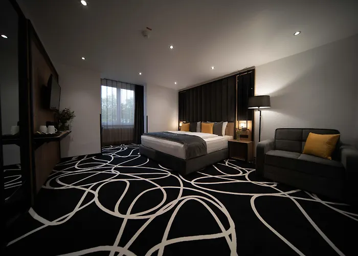 Unique Pearl 4* Dortmund